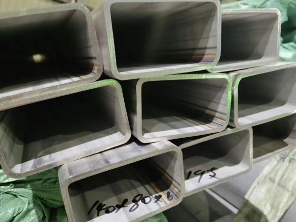 無縫不銹鋼方管 無縫不銹鋼方管